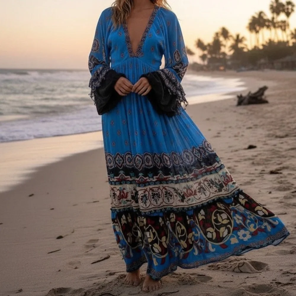 FARM Rio Anika Tiles Long Sleeve Blue Maxi Dress